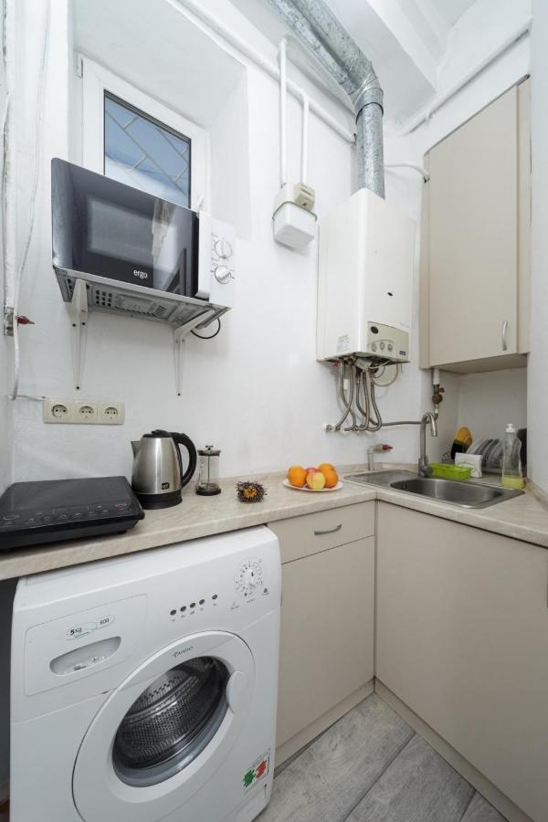 Comfortable Apartment In The Very Center Of Odessa Buitenkant foto