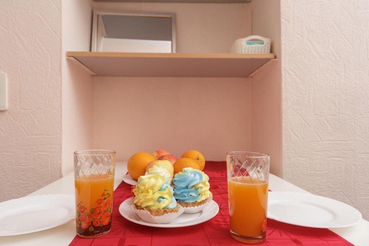 Comfortable Apartment In The Very Center Of Odessa Buitenkant foto